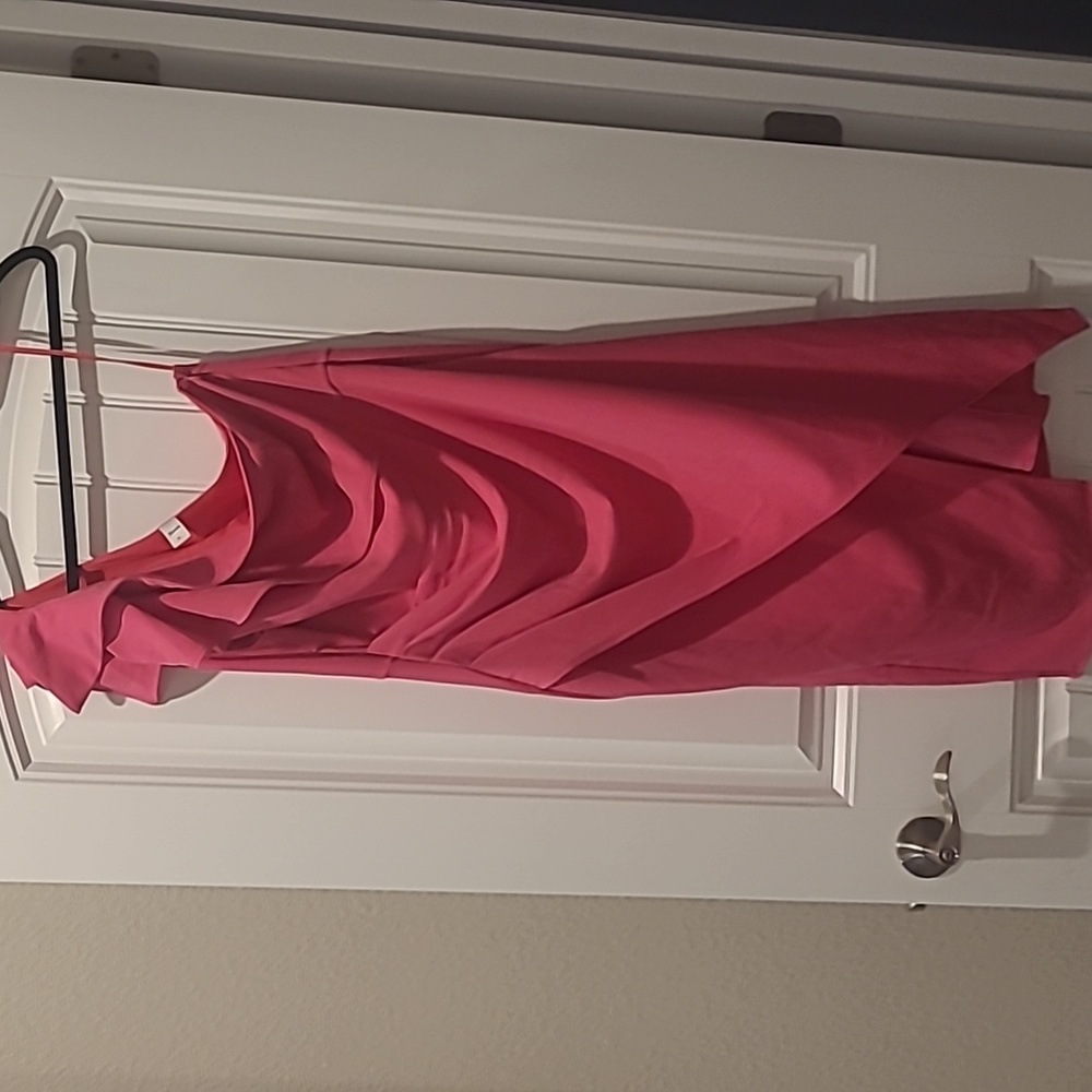 One shoulder pink dress